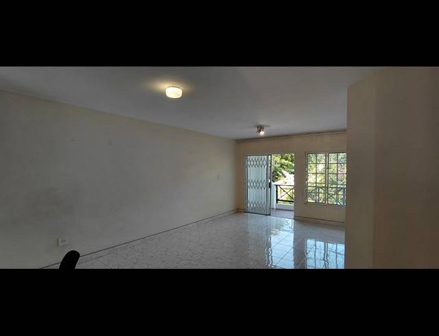 3 BEDROOM APARTMENT FOR SALE IN MANOR GARDENS